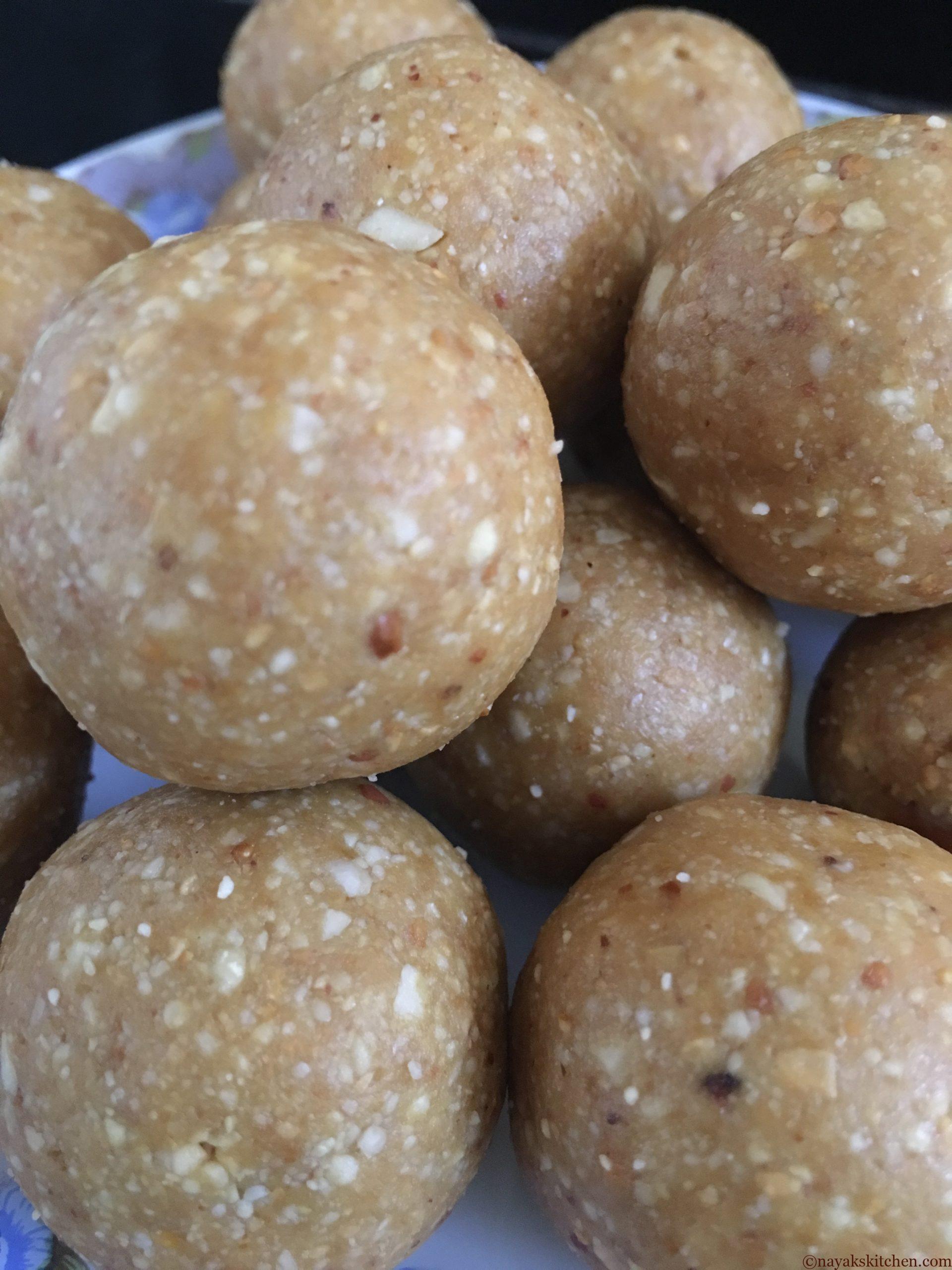 Peanut laddoos