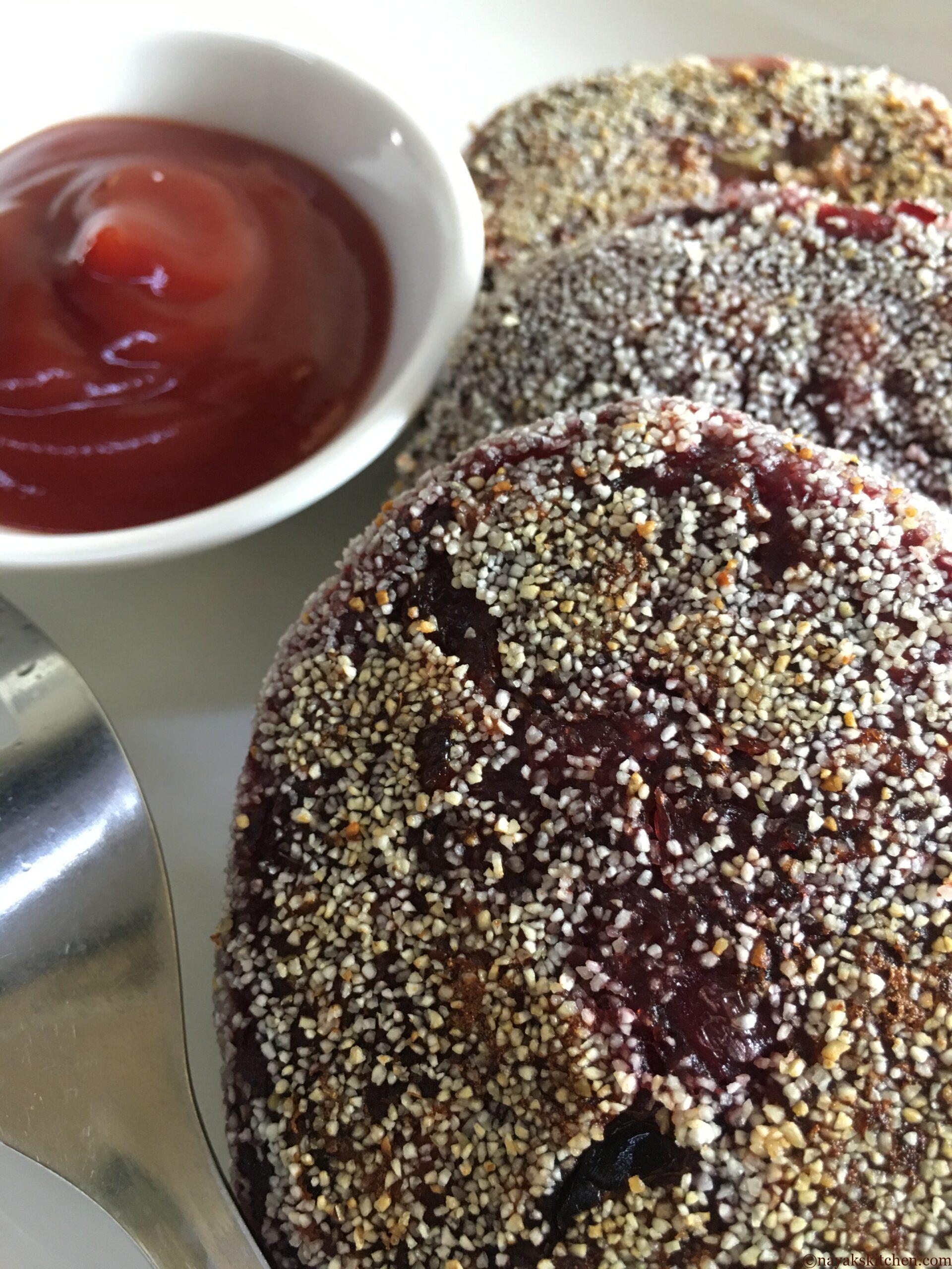 Beetroot cutlets served with sauce