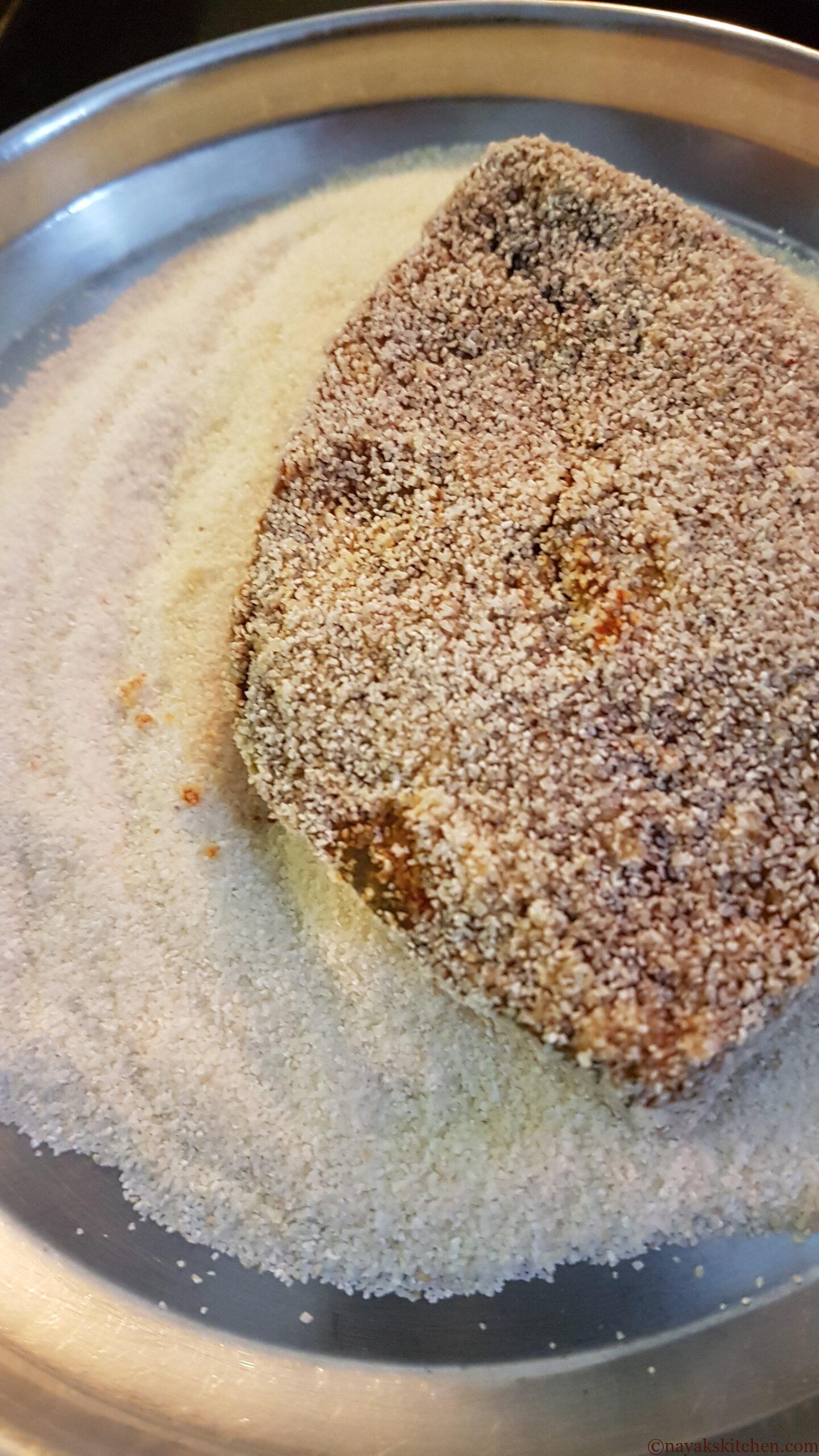 Applying rava to fish