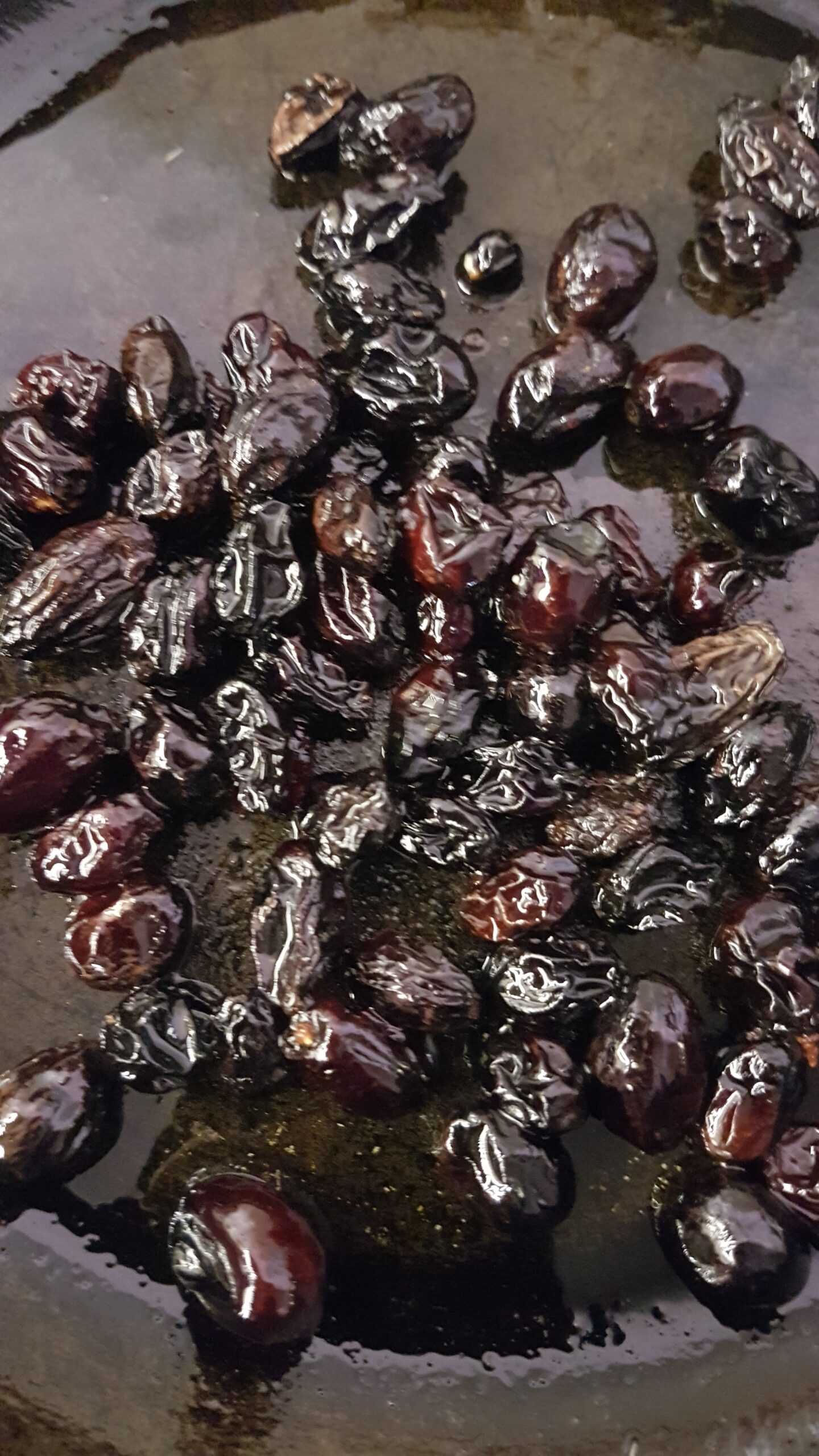 Raisins swell up