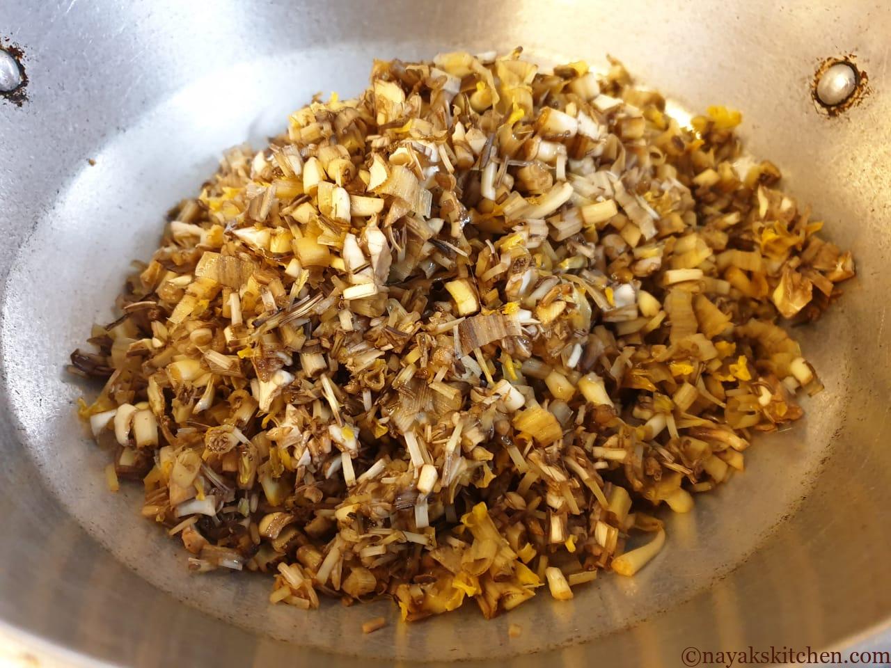 Adding chopped banana flower