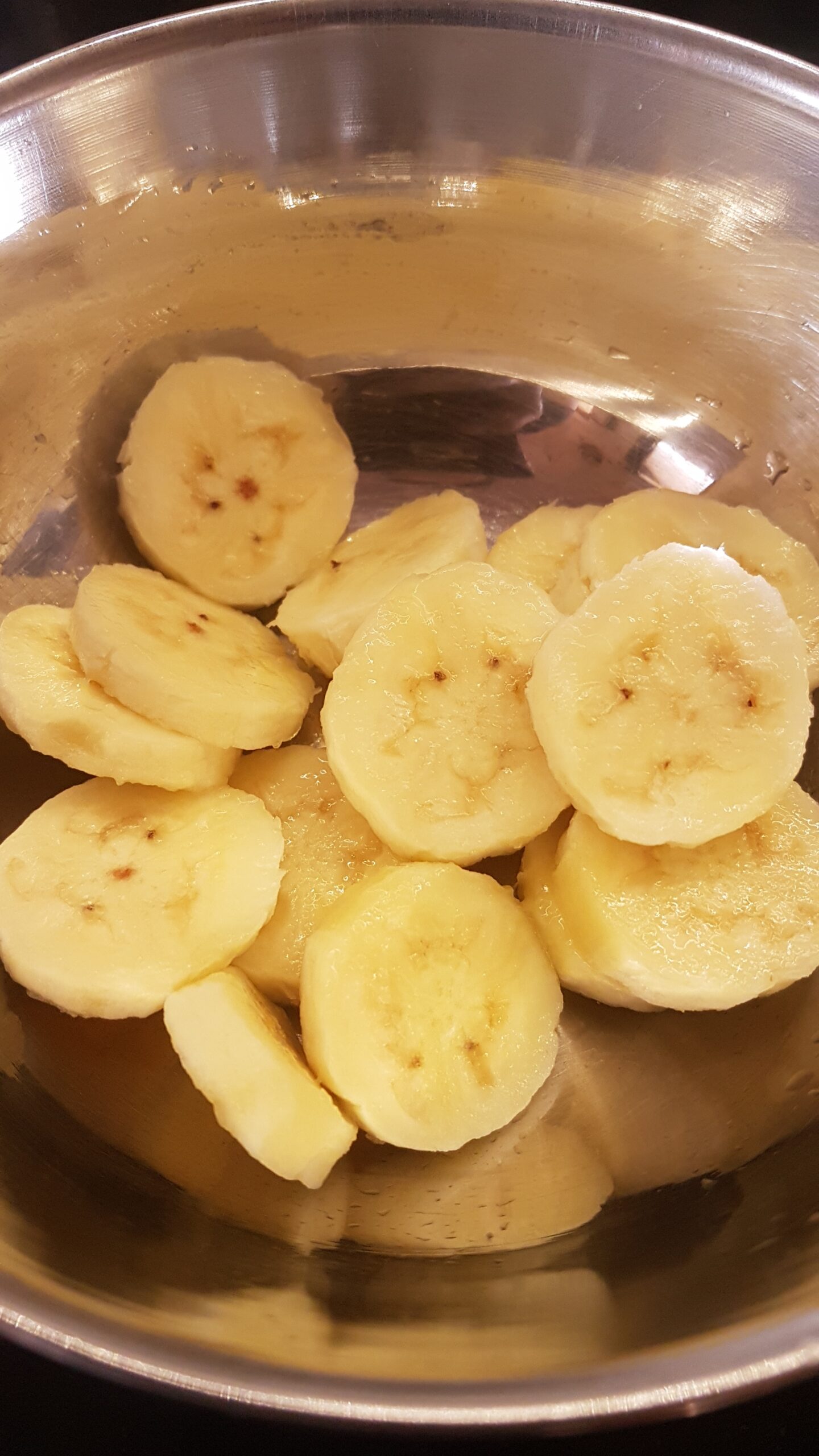 Sliced bananas