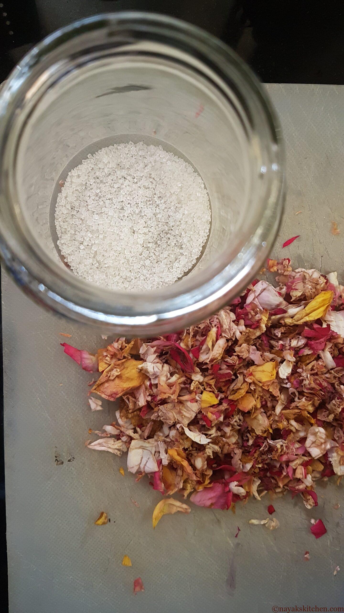 Adding sugar to glass jar