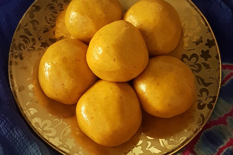 Besan Ladoo