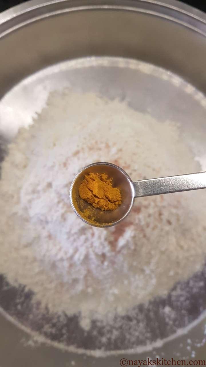 Adding turmeric to maida