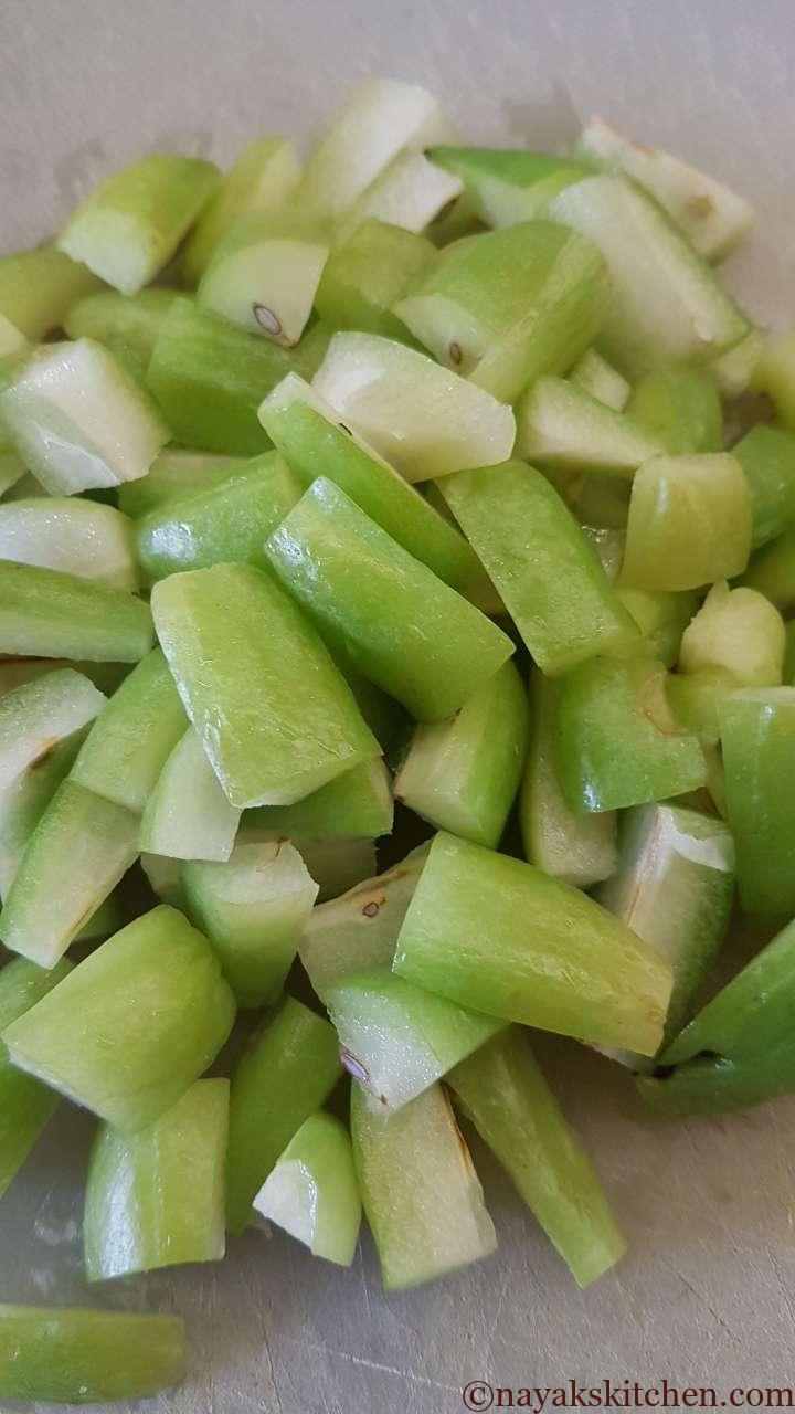 Chopped bilimbi fruits