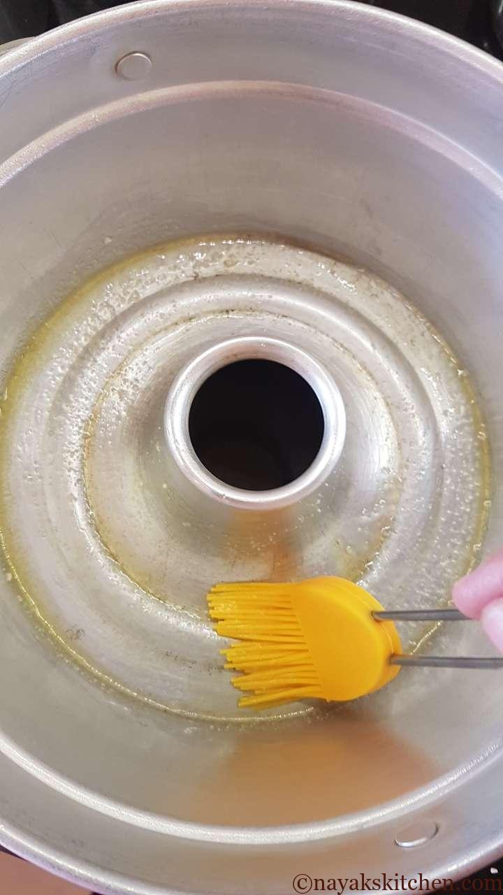 Greasing the cake pot