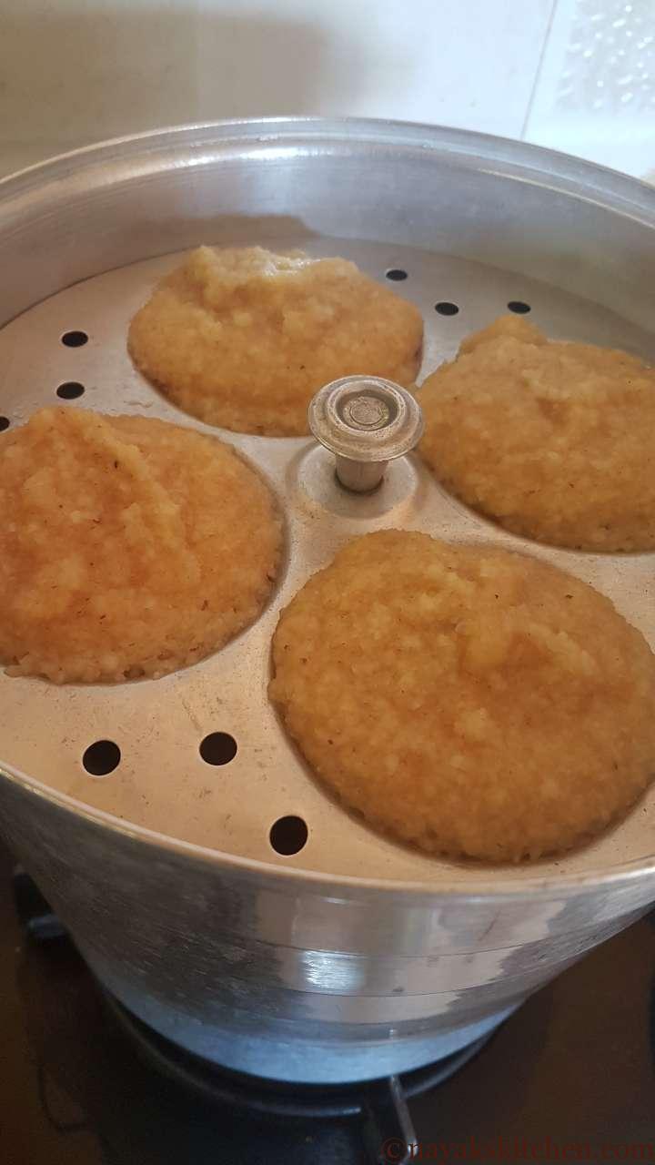 Steamed jackfruit idli