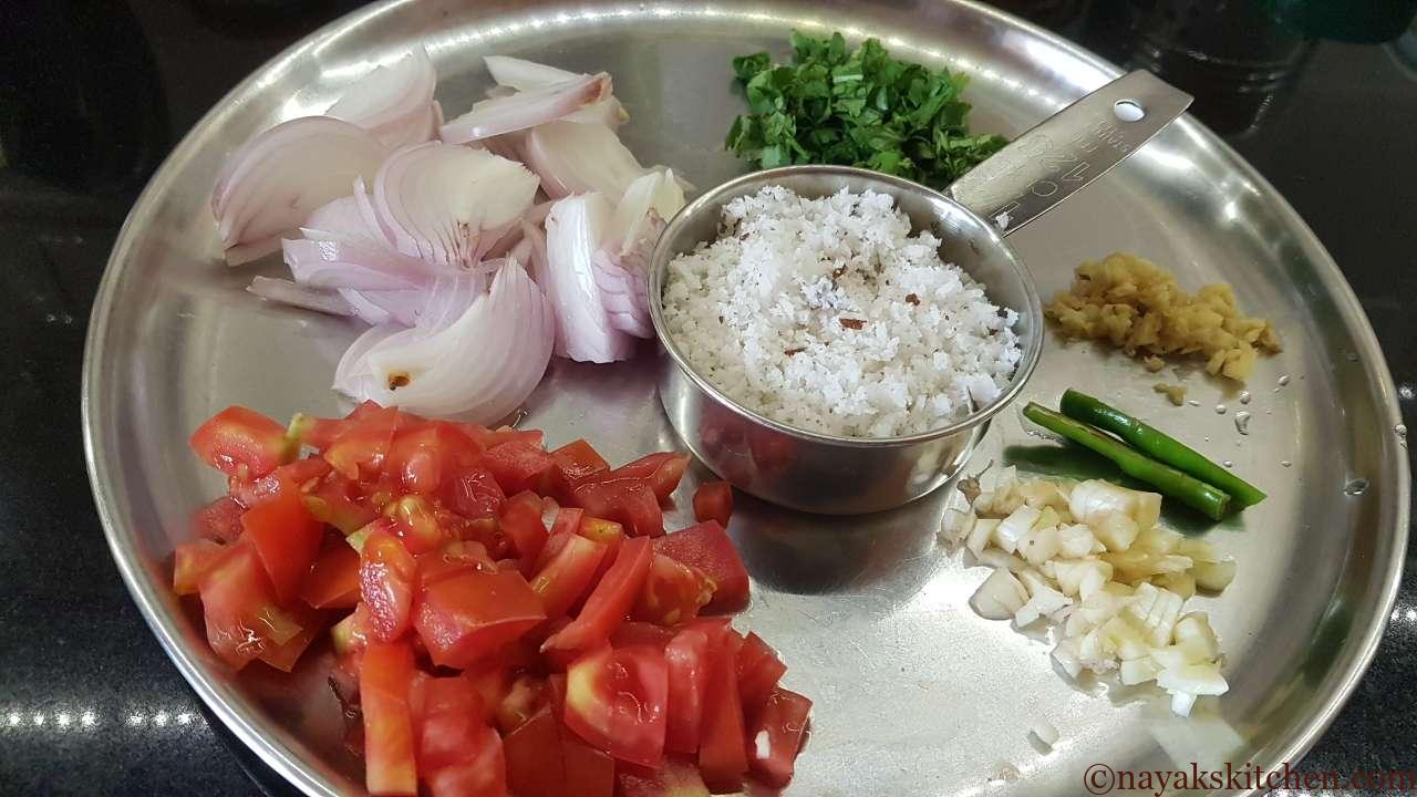 Ingredients for clams sukka