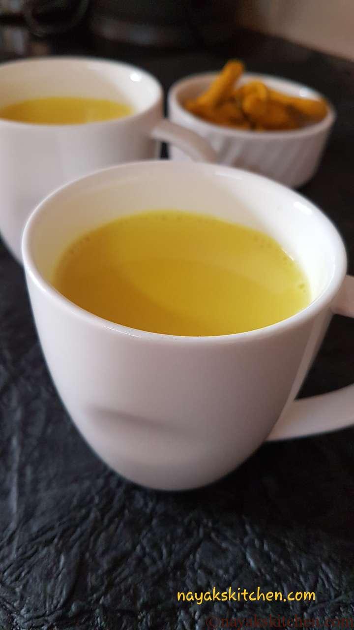Hot milk with turmeric
