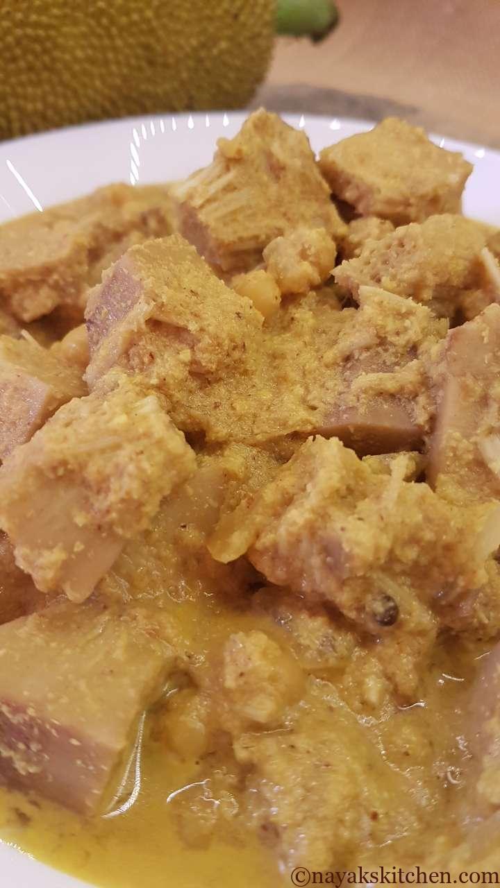 Tender jackfruit curry
