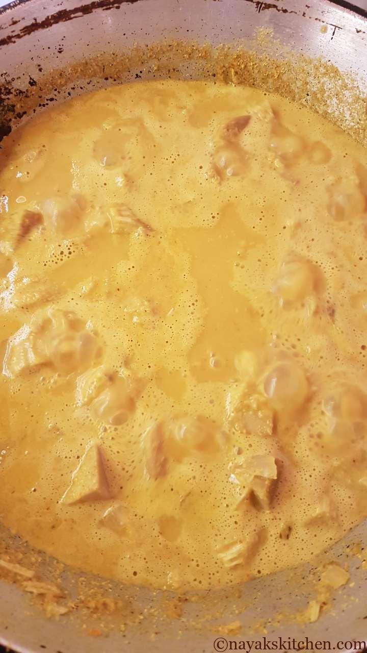 Cooking jackfruit gravy