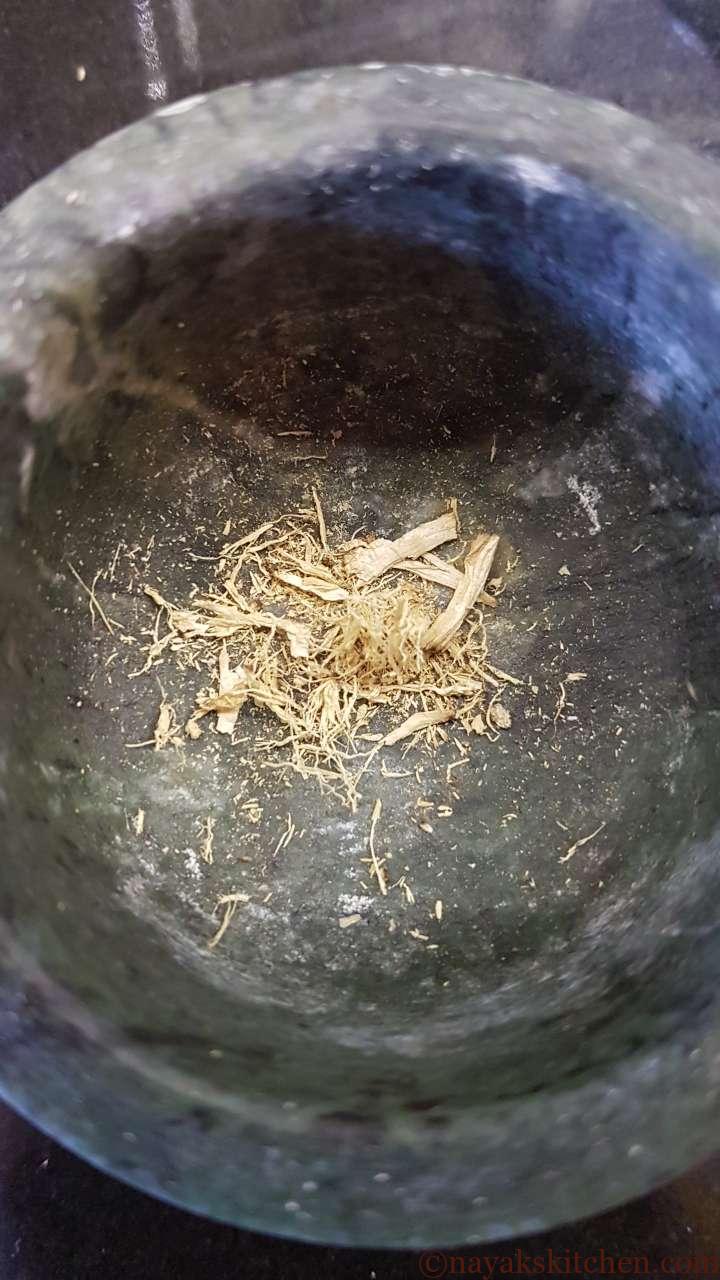 Powdered hing