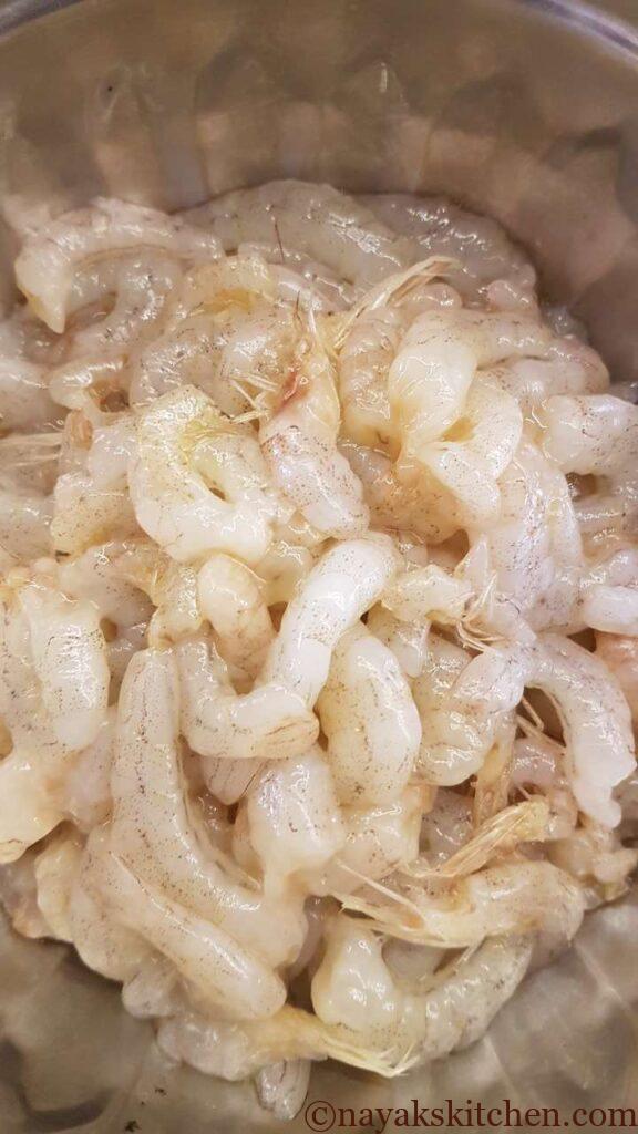 Cleaned and deveined prawns