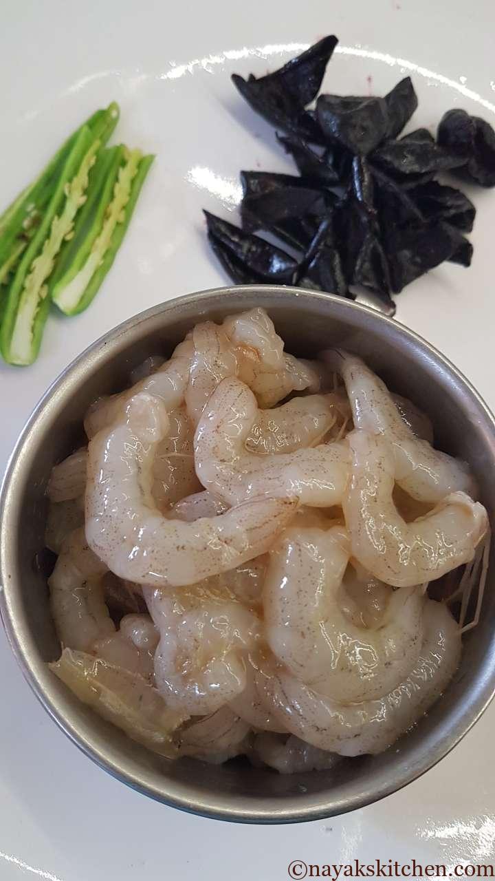 Prawns, slit green chillies and kokum