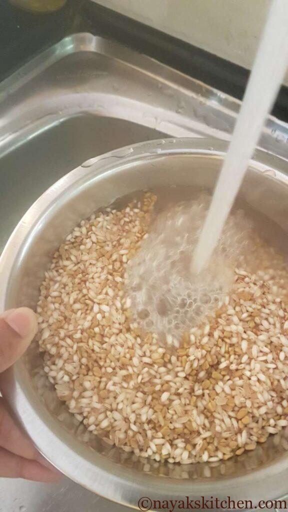 Washing rice and fenugreek seeds
