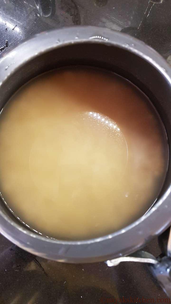 Rice and fenugreek in a pressure cooker