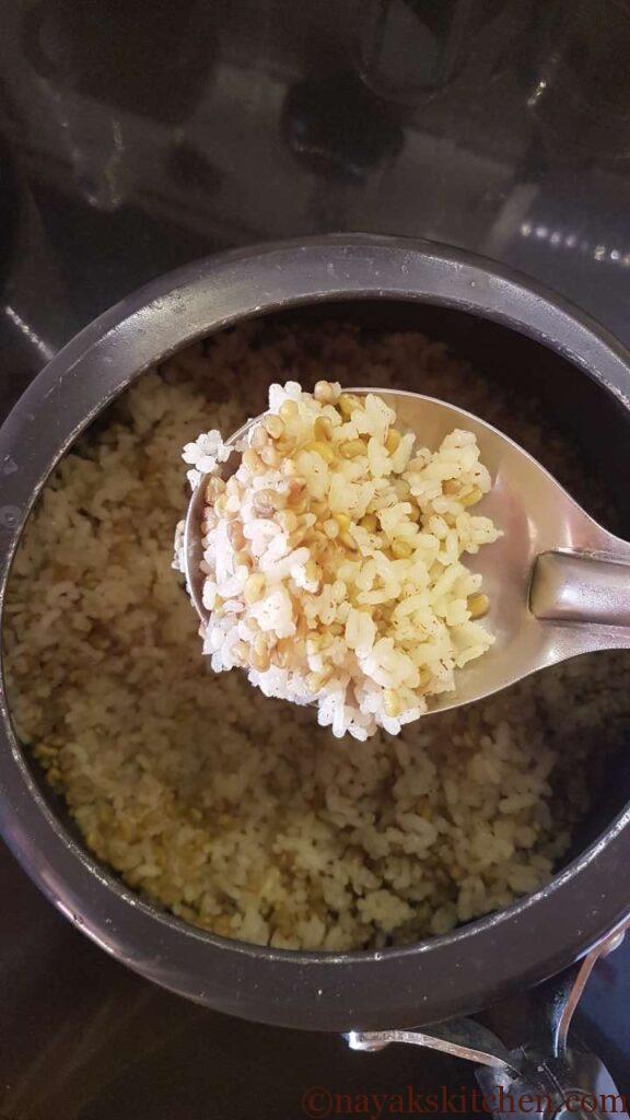 Cooked soft rice and fenugreek
