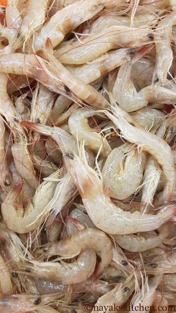 Small prawns for curry