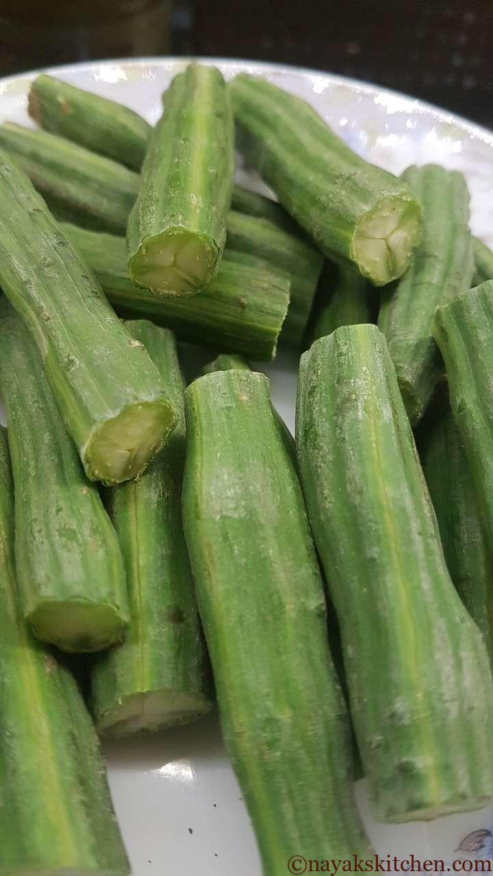 Drumsticks for prawn curry