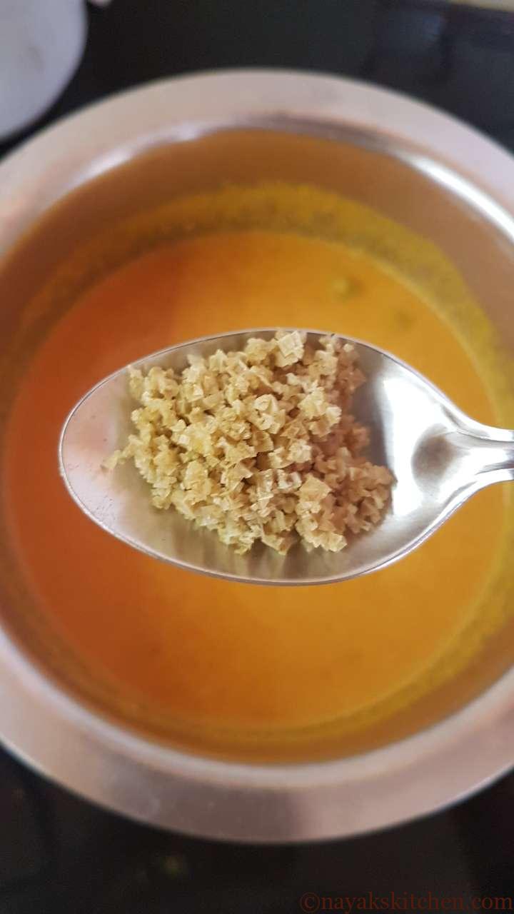 Adding salt to curry